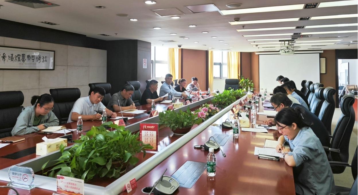精准辅导促实效 靠前服务助提速——区规划资源局召开“拿地即开工”专题对接会