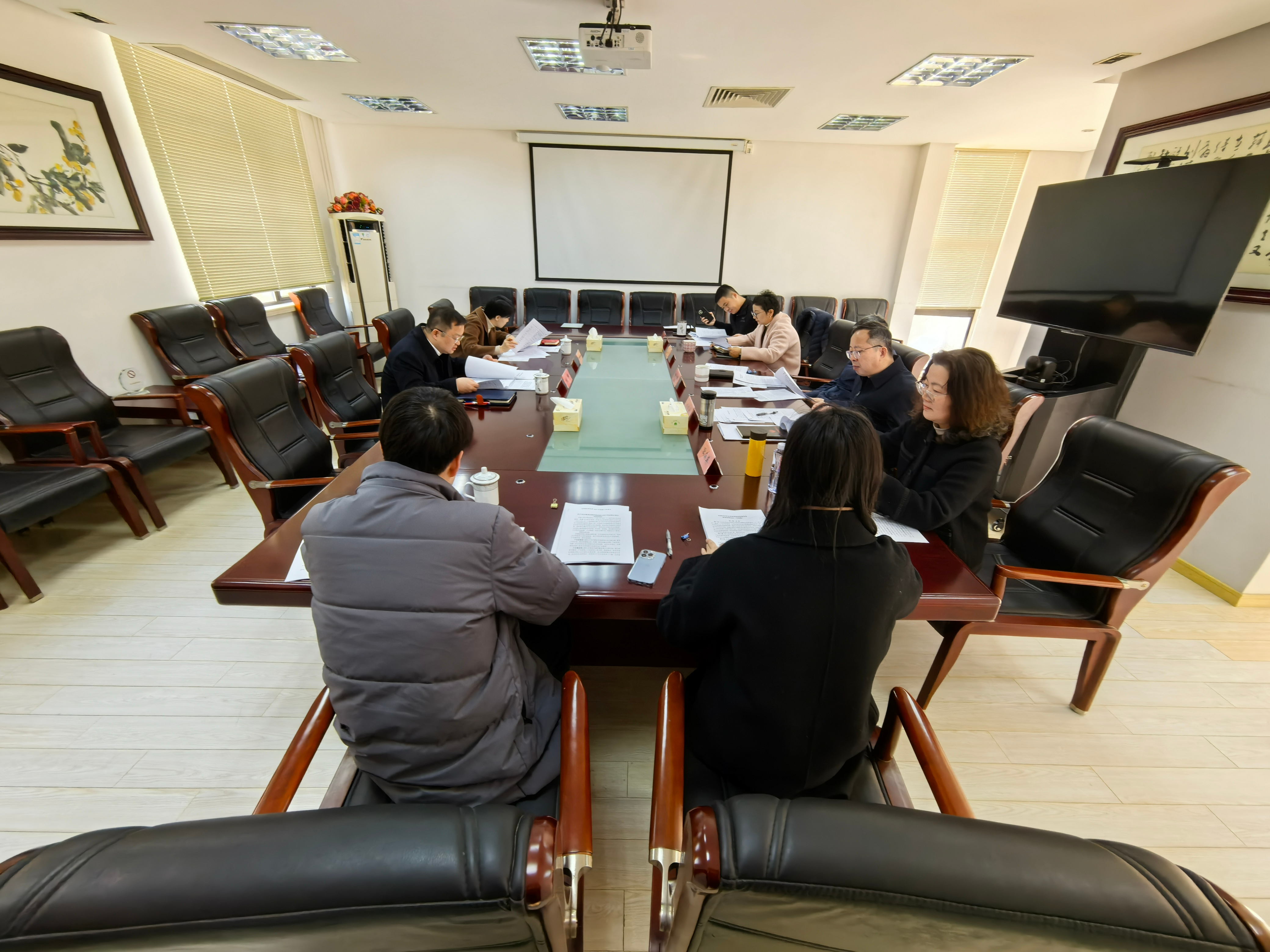 区委常委、副区长刘伟赴区国资委走访调研