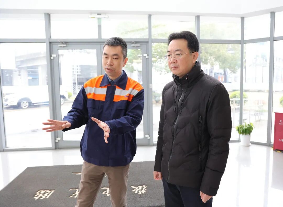 区领导调研四团镇