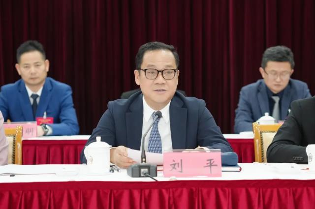 中国民主建国会上海市奉贤区第六次代表大会召开