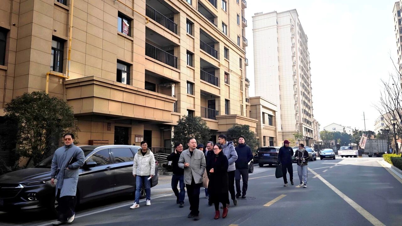 市集中居住推进机构来奉调研指导庄行镇“上楼”项目总体验收