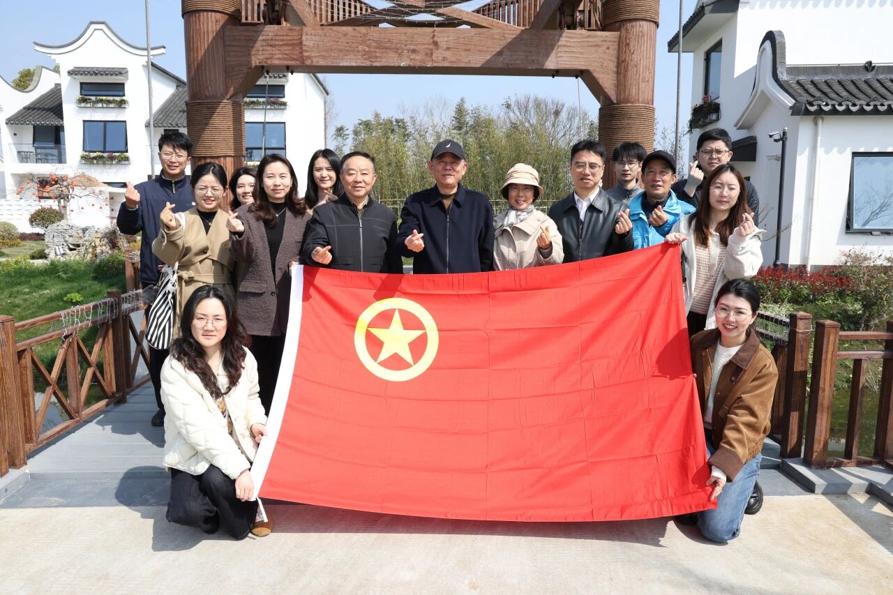 奉贤区老青结对第一组3月主题活动走进金汇