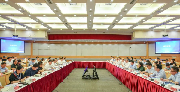 【要闻】2026年南上海高校创新共同体科创协同暨产教融合会议举行