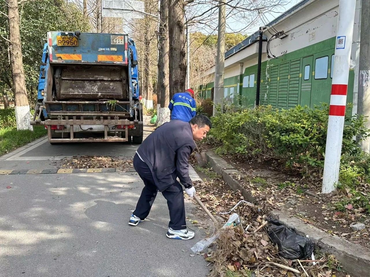 “协同攻坚”赋能城乡蝶变 “多格合一”破题环境治理