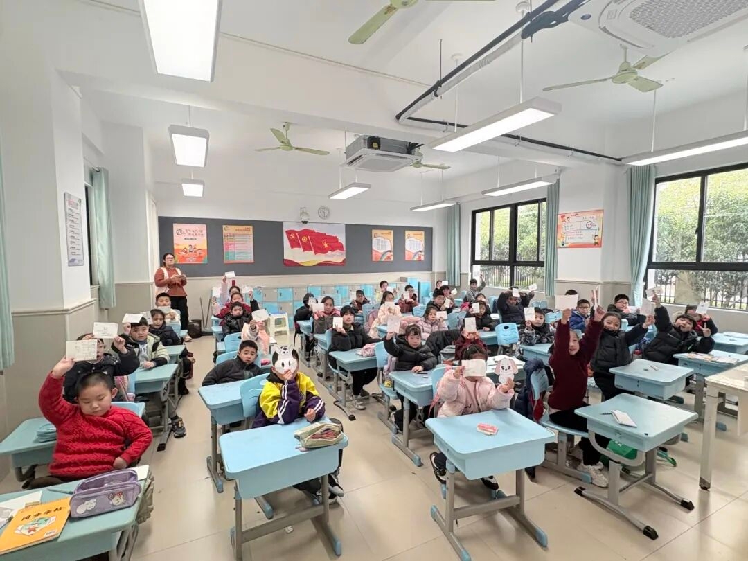 集结完毕，快乐出发！2026年南桥镇爱心寒托班开班