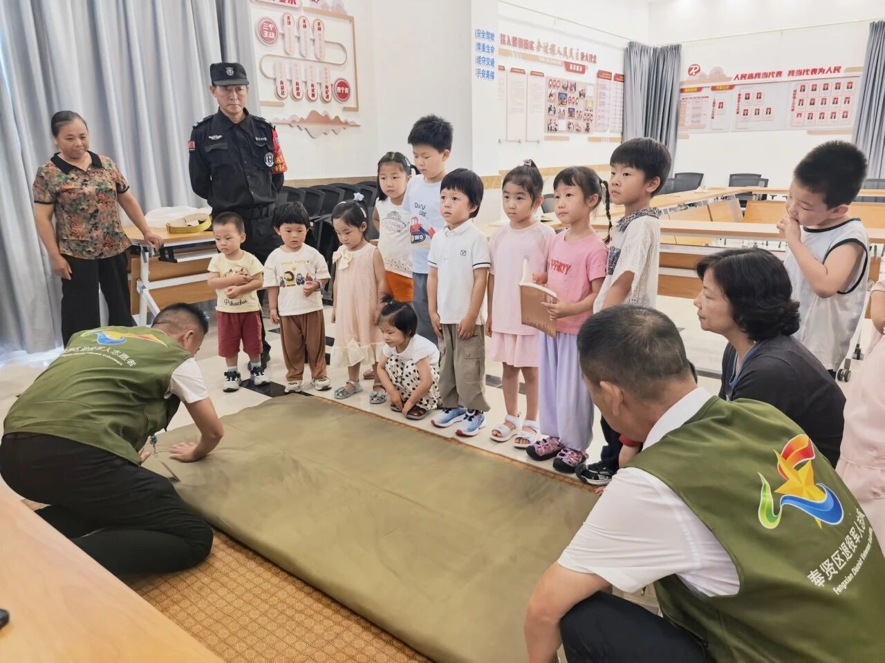 快乐暑假安全不放假!杨王村开展暑期儿童安全专题讲座