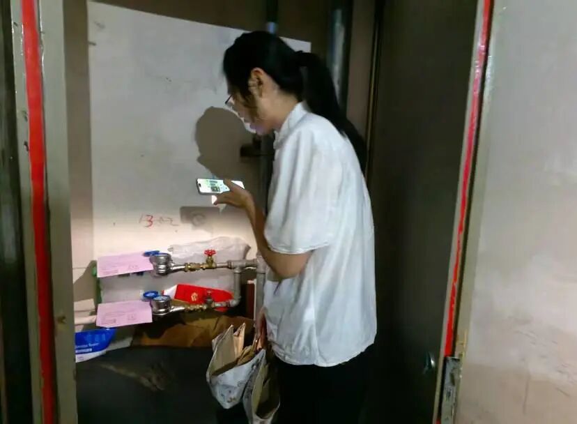 严把水表关 办好民生事——区水资源管理所开展水表轮换现场检查