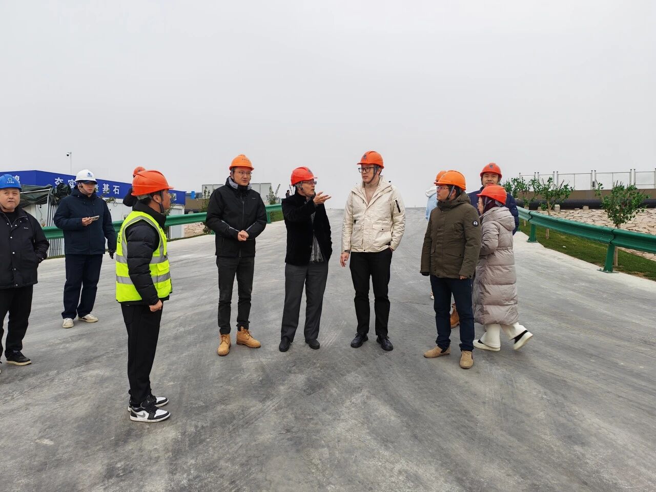 市防汛办赴奉贤调研防汛力量静态前置工作