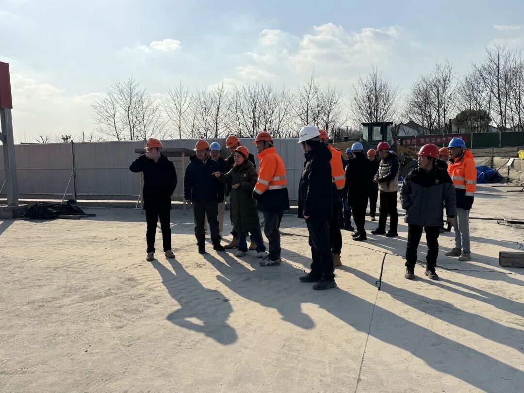 局领导开展工地安全检查