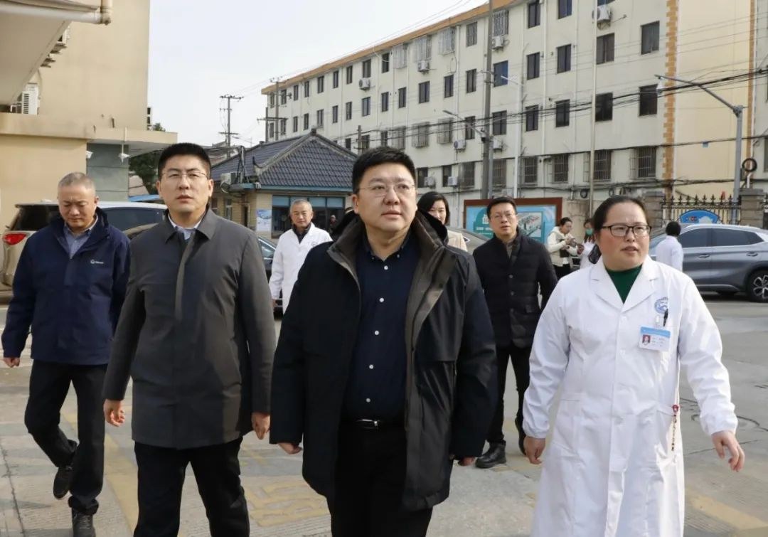 副区长王淳带队调研头桥街道社会事业工作