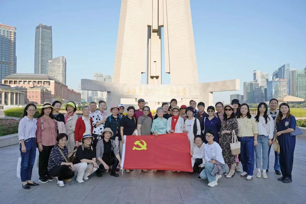 主题教育在西渡有热度、有深度、有温度