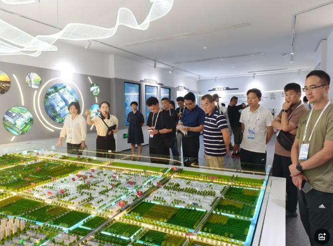 长三角百家媒体集体“探秘”：在“未来之城”触摸高质量发展新脉动