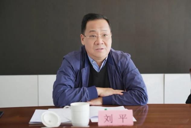 区委领导赴区委政法委走访调研