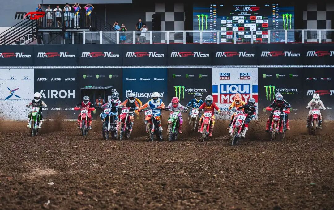 中国车队首登世界顶级越野赛场！MXGP上海站轰鸣开赛