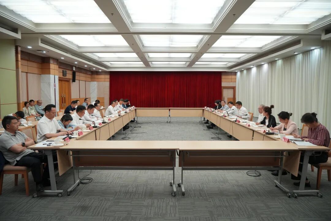 奉贤区人民政府与上海市气象局召开2026年度区局合作联席会议