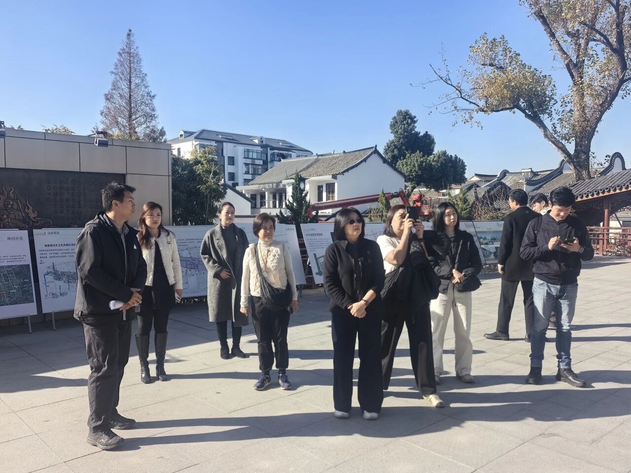 共绘美丽健康产业蓝图——泰国爱珀琪赴庄行考察交流