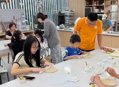 爱心助学启新程｜柘林镇2026年第二期 “818 爱心助学・帮帮心连新” 项目启动！