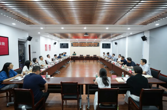 柘林镇党委与区规划和自然资源局党组开展理论学习中心组联组学习（扩大）会