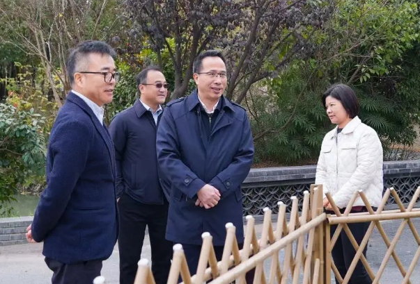 区委副书记唐晓腾赴柘林镇走访调研