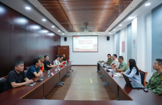 共筑国防 “柘”里有我丨柘林新兵，入列！柘林镇举行2026年秋季欢送新兵入伍座谈会